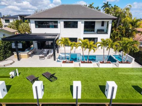 1520 SE 10th Street Fort Lauderdale FL 33316