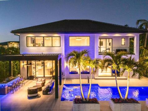 1520 SE 10th Street Fort Lauderdale FL 33316