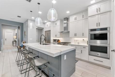 11725 Bayview Circle Parkland FL 33076
