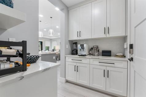 11725 Bayview Circle Parkland FL 33076
