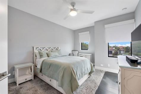 11725 Bayview Circle Parkland FL 33076