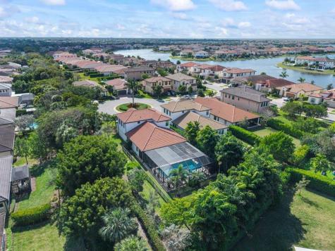 11725 Bayview Circle Parkland FL 33076