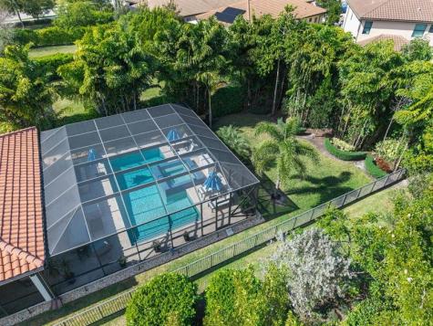 11725 Bayview Circle Parkland FL 33076