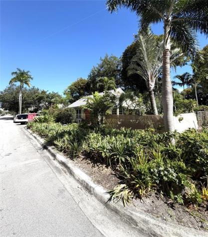701 NE 1st Street Fort Lauderdale FL 33301