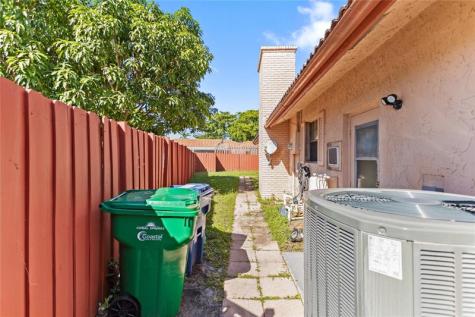 10731 NW 17th Street Coral Springs FL 33071