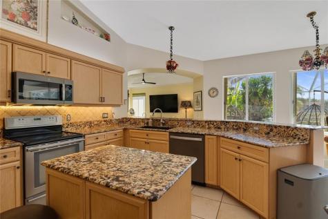 460 NE Cornwall Avenue Port St Lucie FL 34983