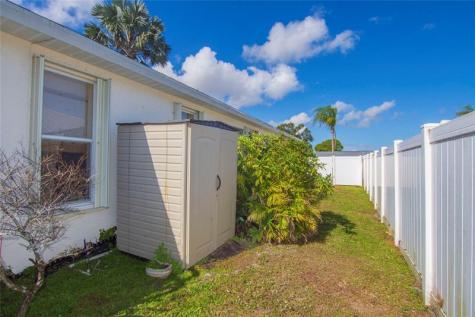 460 NE Cornwall Avenue Port St Lucie FL 34983