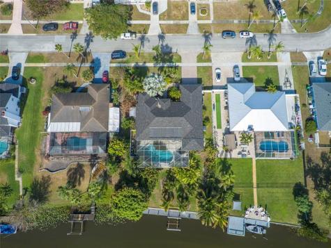 460 NE Cornwall Avenue Port St Lucie FL 34983