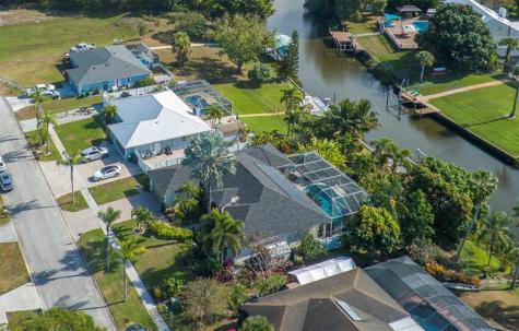 460 NE Cornwall Avenue Port St Lucie FL 34983