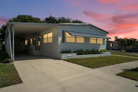 113 NW 52nd Court Deerfield Beach FL 33064