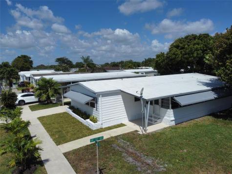 113 NW 52nd Court Deerfield Beach FL 33064