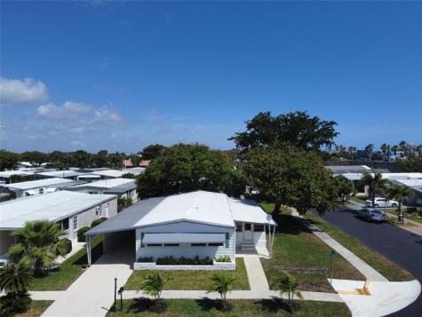 113 NW 52nd Court Deerfield Beach FL 33064