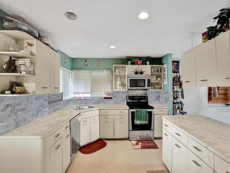 7380 NW 39th Street Lauderhill FL 33319