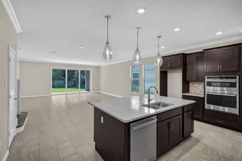 621 SE Ranch Oak Circle Port St Lucie FL 34987