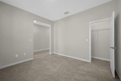 621 SE Ranch Oak Circle Port St Lucie FL 34987
