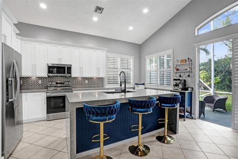 5137 Heron Place Coconut Creek FL 33073