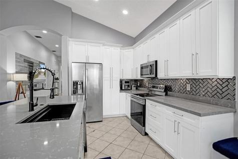 5137 Heron Place Coconut Creek FL 33073