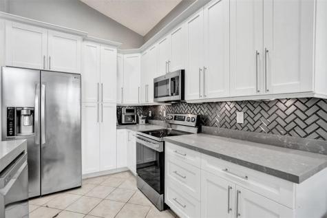 5137 Heron Place Coconut Creek FL 33073