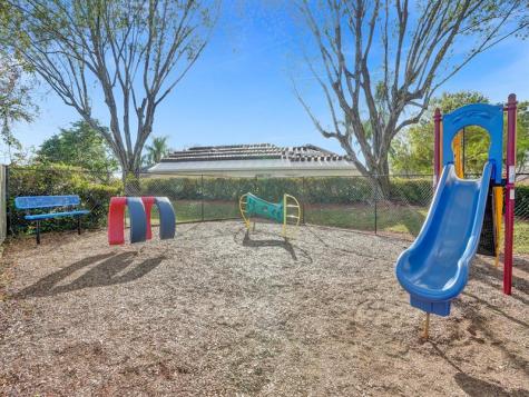 5137 Heron Place Coconut Creek FL 33073