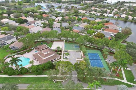 5137 Heron Place Coconut Creek FL 33073