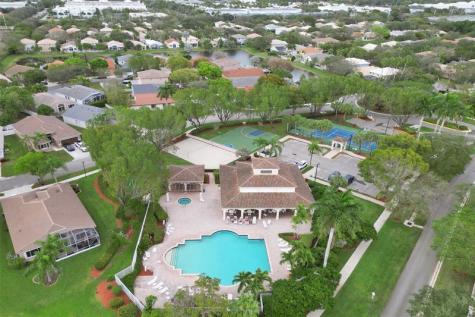 5137 Heron Place Coconut Creek FL 33073