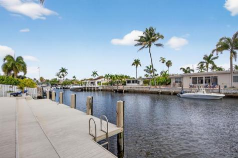 900 SE 3rd Terrace Pompano Beach FL 33060