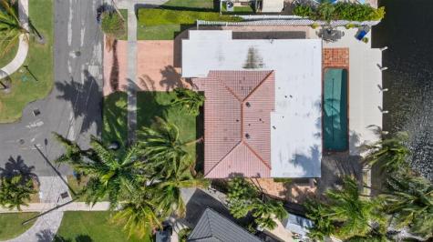 900 SE 3rd Terrace Pompano Beach FL 33060