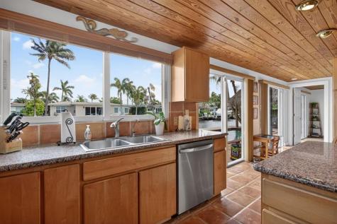 900 SE 3rd Terrace Pompano Beach FL 33060