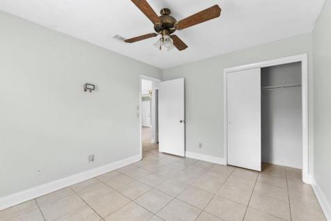 636 SW Eyerly Avenue Port St Lucie FL 34983
