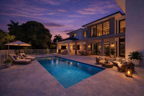 3716 Embassy Drive West Palm Beach FL 33401