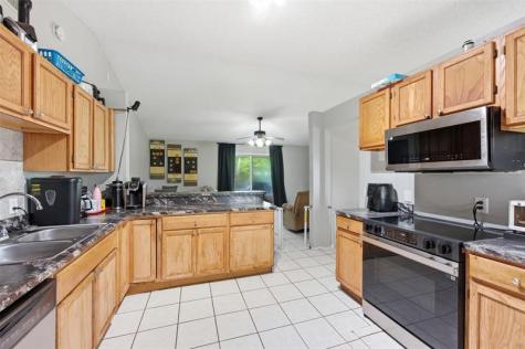 1258 SW Cynthia Street Port St Lucie FL 34983
