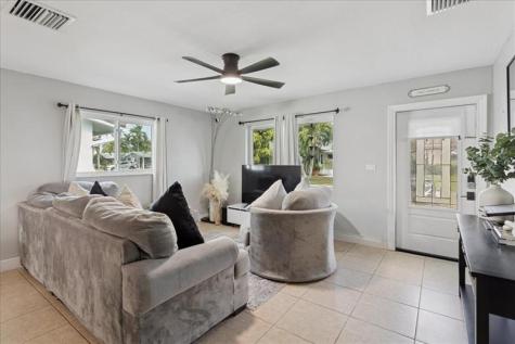 4805 NW 25th Terrace Fort Lauderdale FL 33309