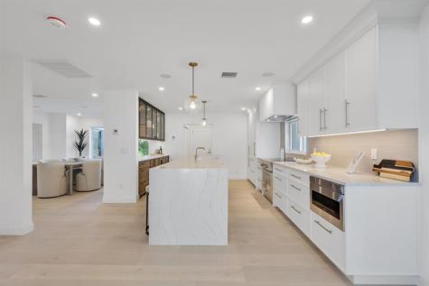 735 NE 6th Street Boca Raton FL 33432