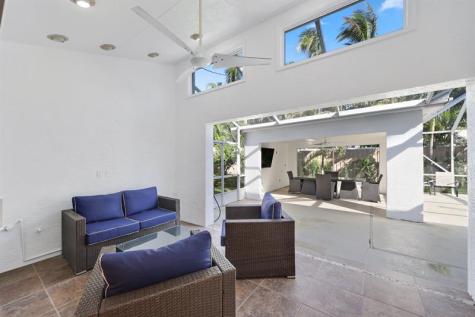 735 NE 6th Street Boca Raton FL 33432