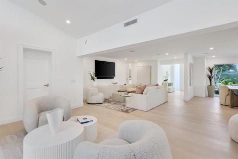 735 NE 6th Street Boca Raton FL 33432