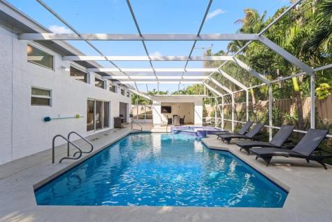 735 NE 6th Street Boca Raton FL 33432