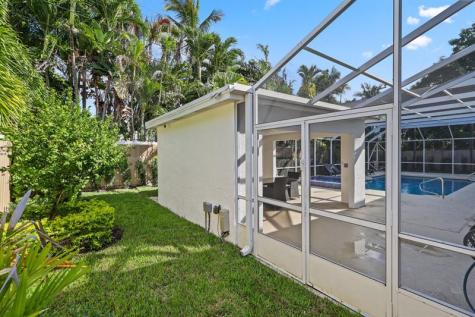 735 NE 6th Street Boca Raton FL 33432