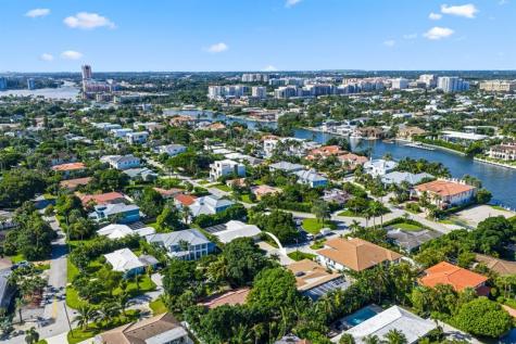 735 NE 6th Street Boca Raton FL 33432
