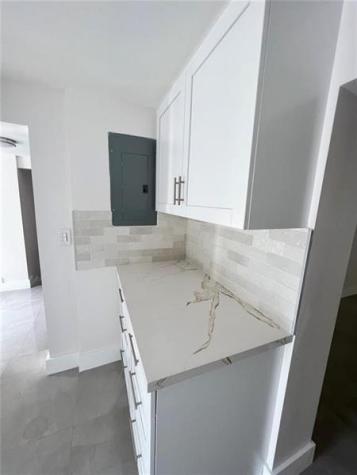 2340 NW 99th Terrace Miami FL 33147