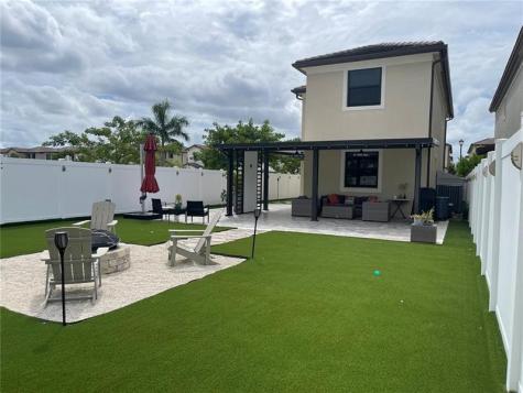 3465 W 110th Terrace Hialeah FL 33018