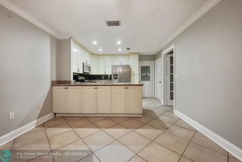 11734 NW 1st Court Coral Springs FL 33071