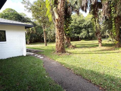 5225 SW Ludlum Street Palm City FL 34990