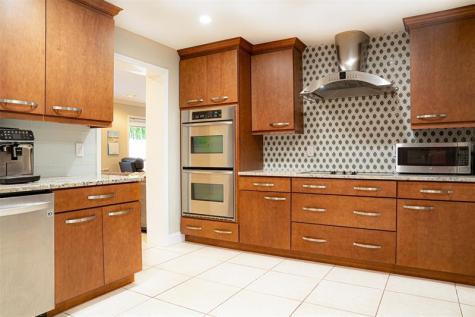 4131 Bayview Drive Fort Lauderdale FL 33308