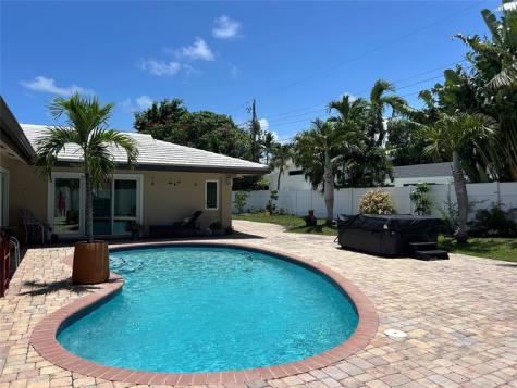 4131 Bayview Drive Fort Lauderdale FL 33308
