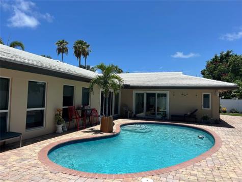 4131 Bayview Drive Fort Lauderdale FL 33308