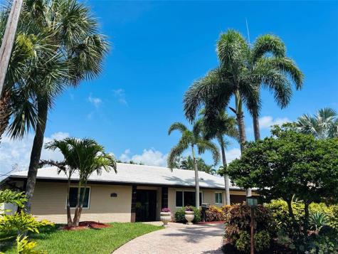 4131 Bayview Drive Fort Lauderdale FL 33308