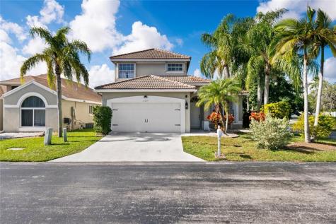 1337 Fairfax Circle Boynton Beach FL 33436