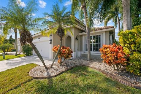 1337 Fairfax Circle Boynton Beach FL 33436