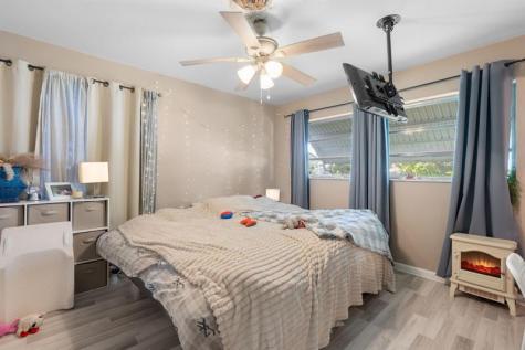 1610 NE 47th Street Oakland Park FL 33334