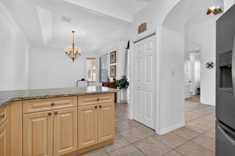 2130 NW 100th Avenue Pembroke Pines FL 33024